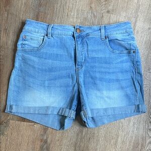Time and Tru Light Blue Jean Shorts  | Size 16